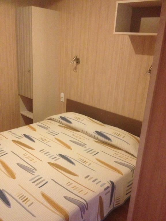Camping Residence Chalet La Pomposa Terrazzoni Bonifacio  Pokoj fotografie