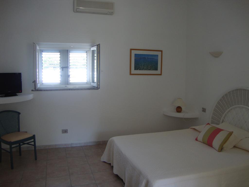 Camping Residence Chalet La Pomposa Terrazzoni Bonifacio  Pokoj fotografie
